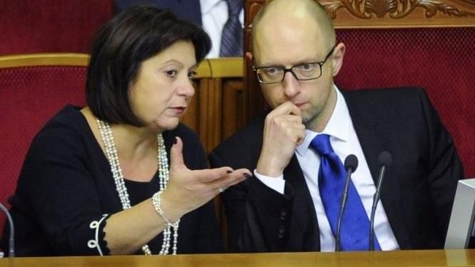 Команди Порошенка та Яценюка шантажують одне одного прем'єрством Яресько Команди Порошенка та Яценюка шантажують одне одного прем'єрством Яресько