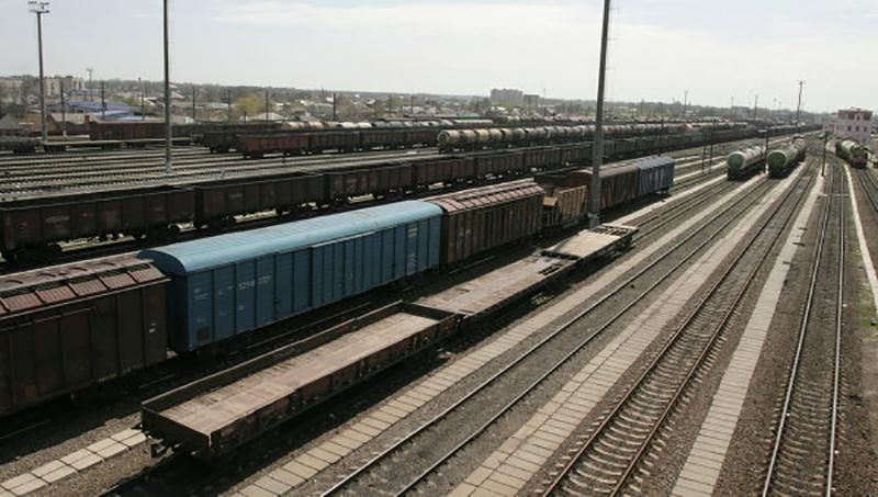 Остановим железнодорожное сообщение с Донбассом — потеряем регион, — Жебривский