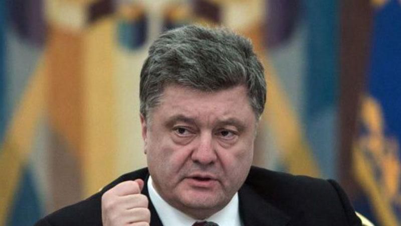 Порошенко заявил о готовности обменять Савченко Порошенко заявил о готовности обменять Савченко