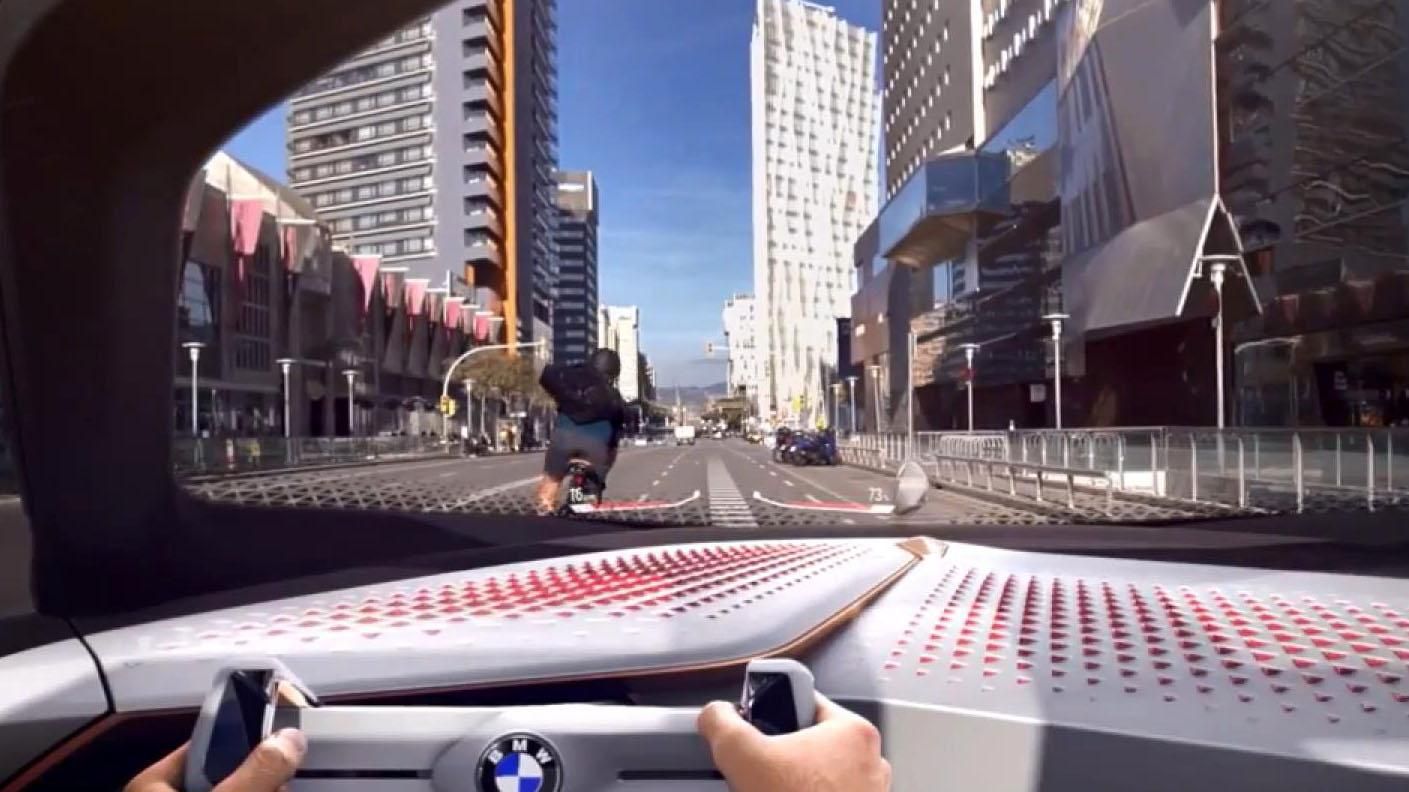 Сенсационное будущее от BMW и первый биокомпьютер Сенсационное будущее от BMW и первый биокомпьютер