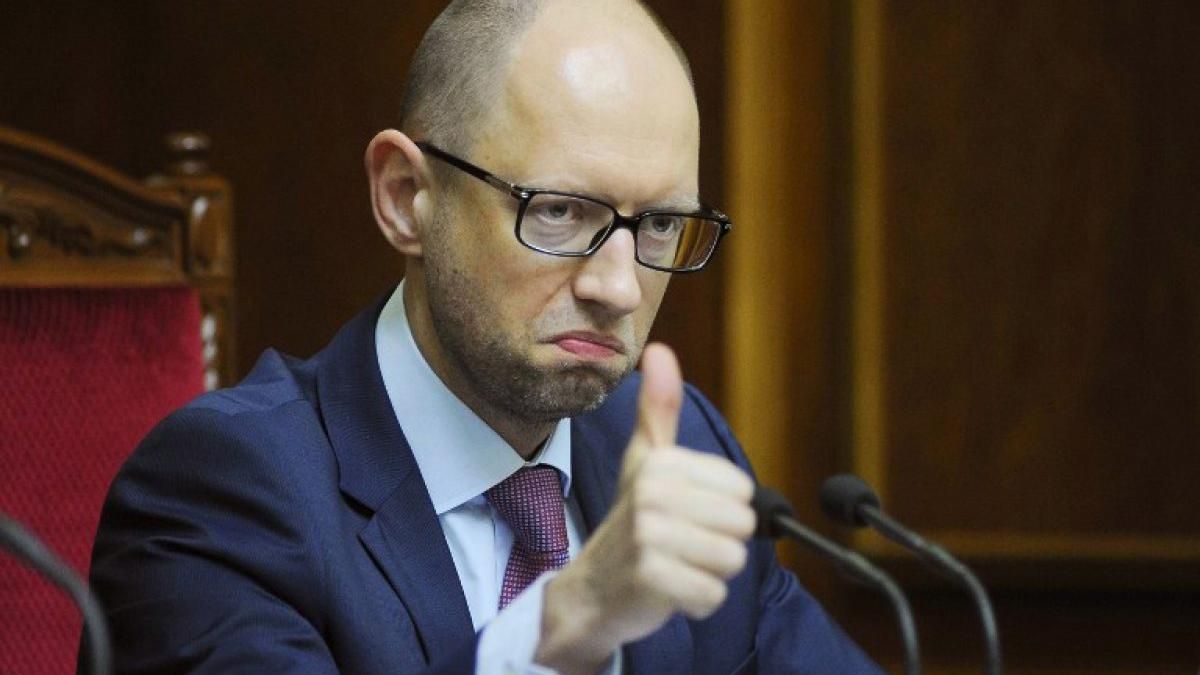 "Народный фронт" не видит альтернативы Яценюку "Народный фронт" не видит альтернативы Яценюку