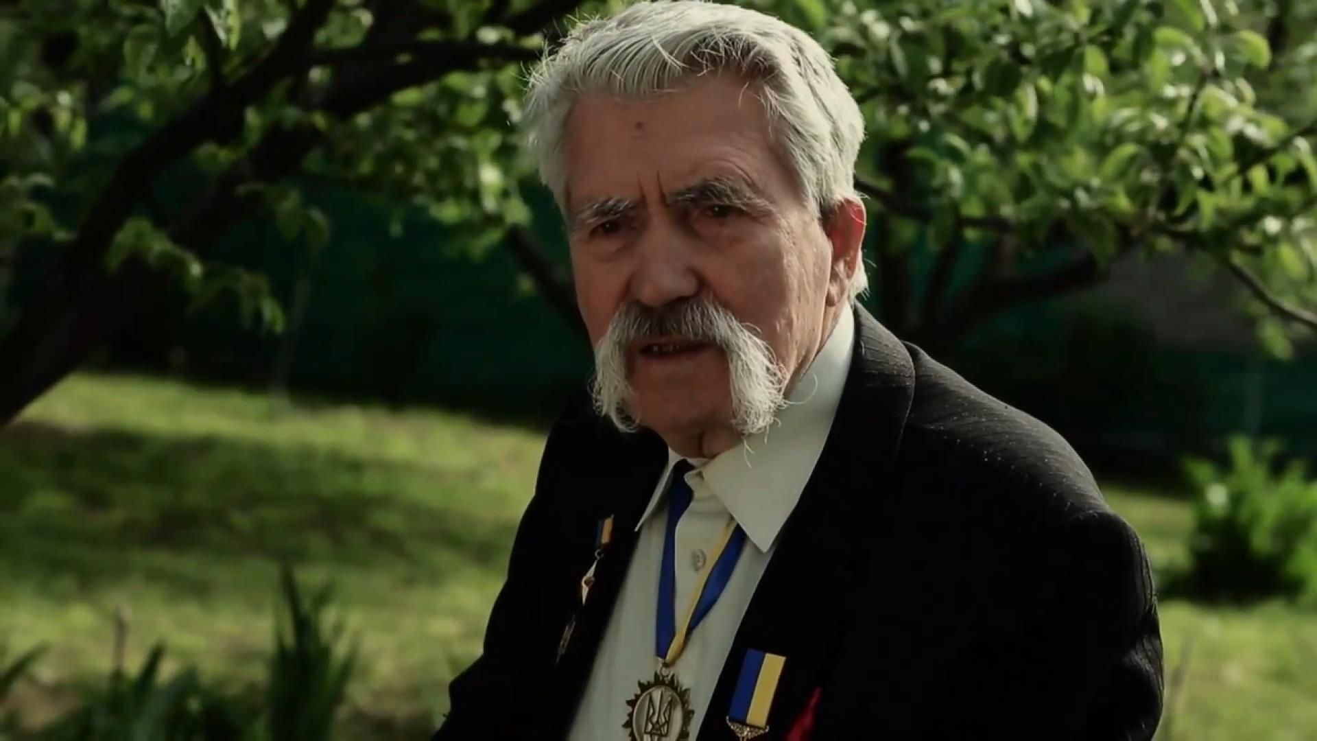 У кінопрокат вийшла стрічка, яка розвінчує міфи про "старшого брата" України У кінопрокат вийшла стрічка, яка розвінчує міфи про "старшого брата" України