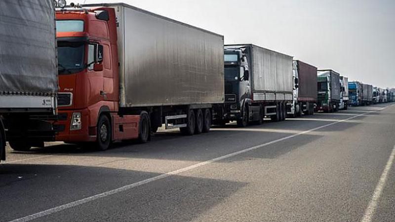 Закарпатська облрада вимагає офіційно розпочати економічну блокаду Росії Закарпатська облрада вимагає офіційно розпочати економічну блокаду Росії