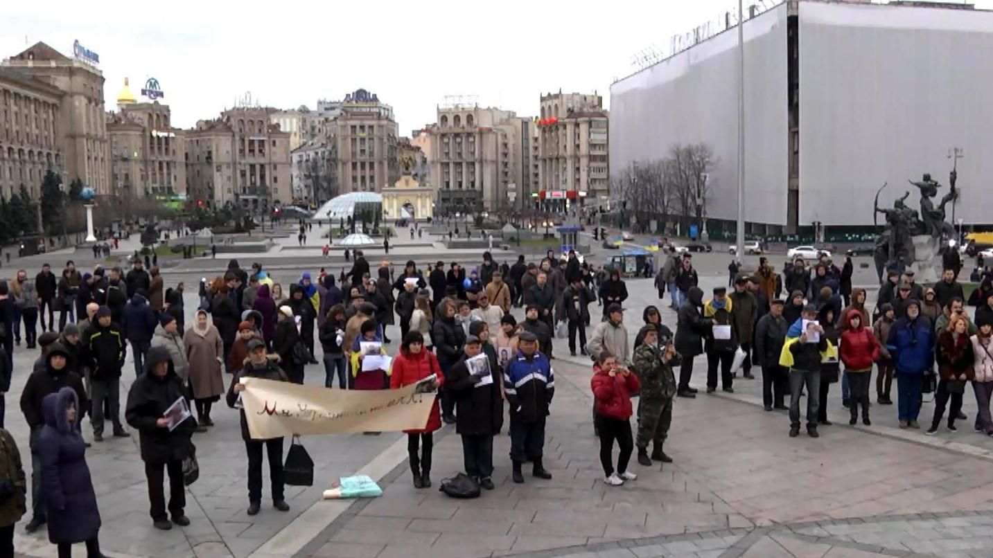 Вихідці з Донбасу оголосили Порошенку та Яценюку свої вимоги Вихідці з Донбасу оголосили Порошенку та Яценюку свої вимоги