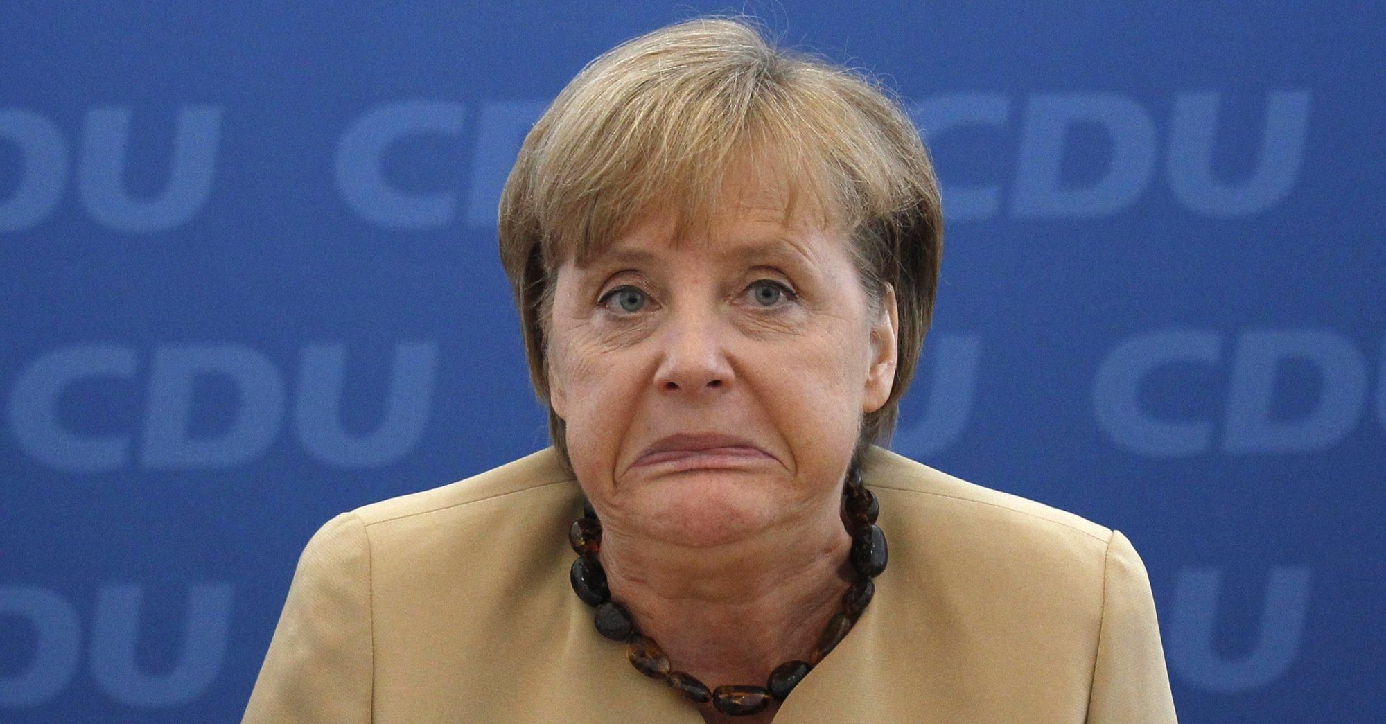 Партия Ангелы Меркель стремительно теряет поддержку