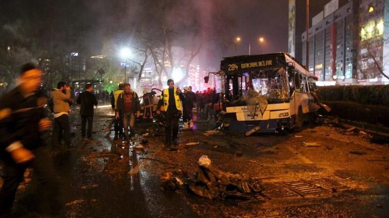 Ужасный теракт в Турции — погибли уже 34 человека: появились фото