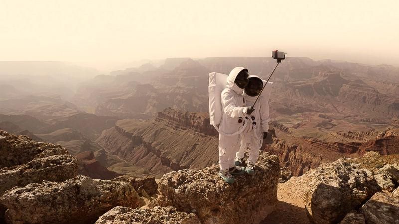 Як виглядатимуть туристи на Марсі: кумедний фотопроект 