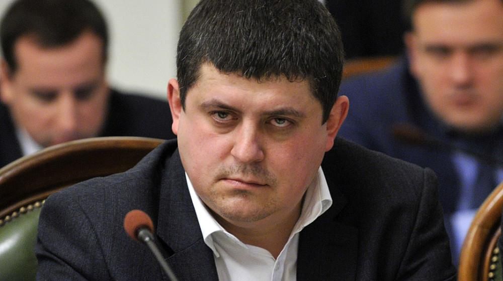 "Народний фронт" вимагає невідкладно прийняти закон про повернення активів Януковича, – Бурбак "Народний фронт" вимагає невідкладно прийняти закон про повернення активів Януковича, – Бурбак