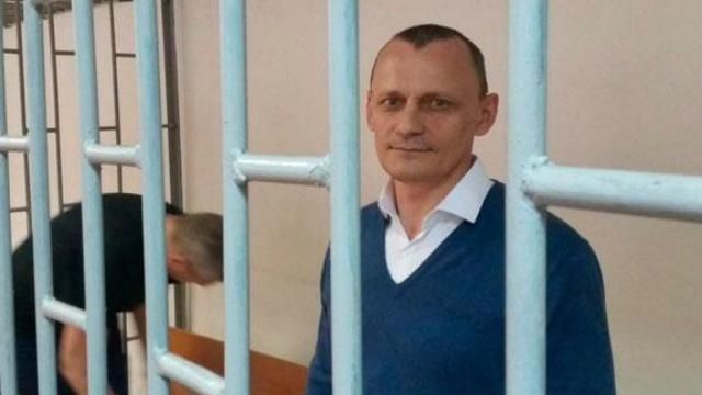 Український політв’язень написав зворушливого листа із Чечні Український політв’язень написав зворушливого листа із Чечні