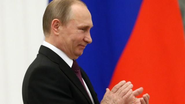 Путин идиот, но не такой, чтобы воевать на два фронта — выбор не в пользу Украины, — волонтер