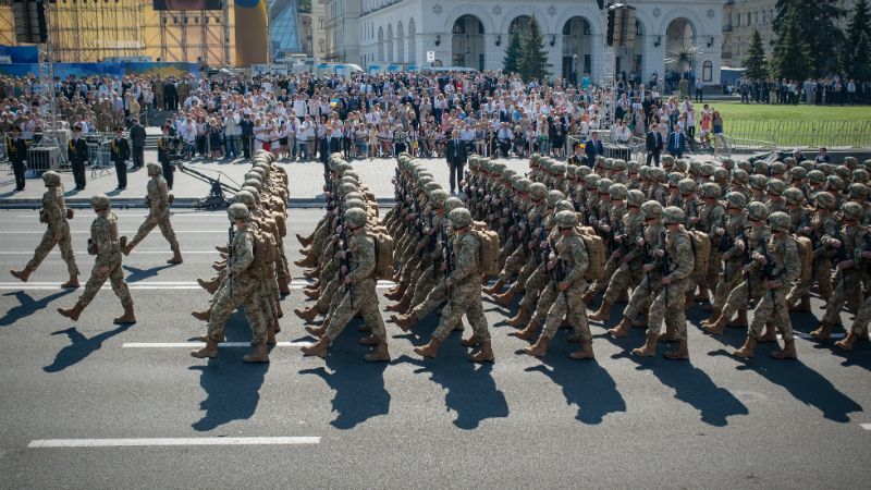 Українці рвуться служити за контрактом: Міноборони опублікувало вражаючі цифри