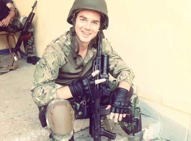 Боец "Донбасса" рассказал, как в Нацгвардии спекулируют на государственных квартирах Боец "Донбасса" рассказал, как в Нацгвардии спекулируют на государственных квартирах