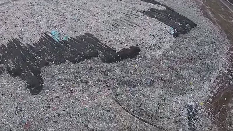 Найбільше звалище сміття під Києвом: відео з висоти пташиного польоту