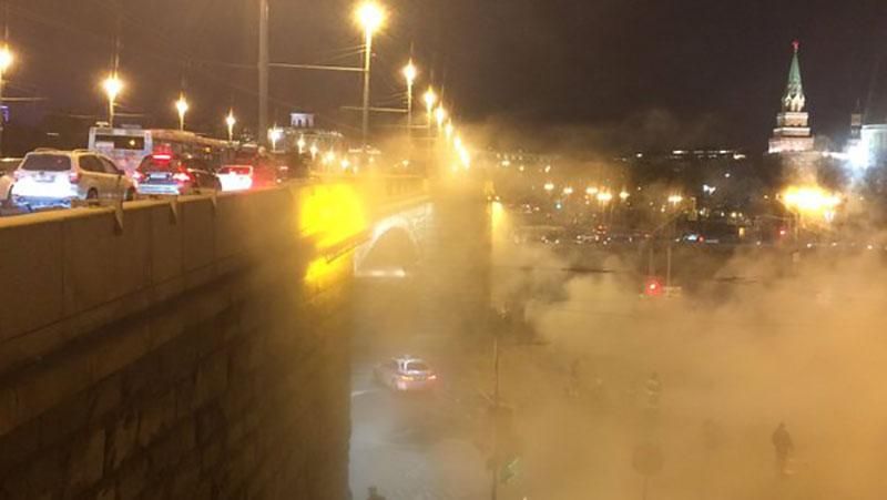 Кремль затягнуло парою Кремль затягнуло парою