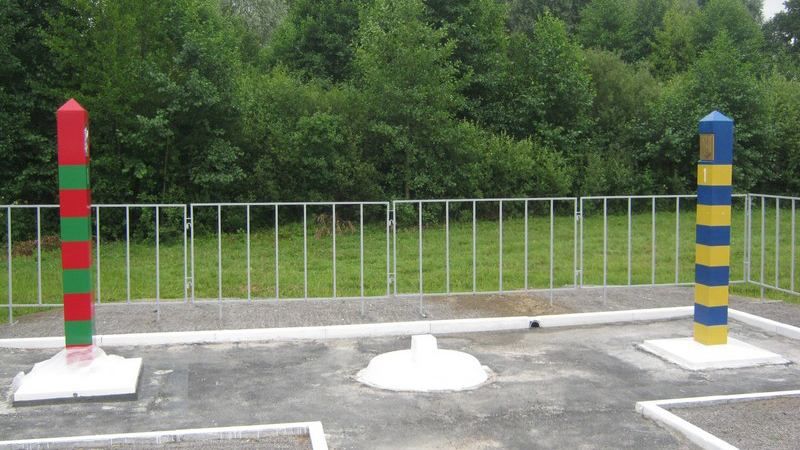 Білорусам нагадали: у Крим можна їхати лише через Україну Білорусам нагадали: у Крим можна їхати лише через Україну