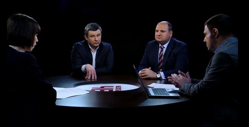 Чорновол звинуватила нардепа від БПП у роботі на друга Януковича Чорновол звинуватила нардепа від БПП у роботі на друга Януковича