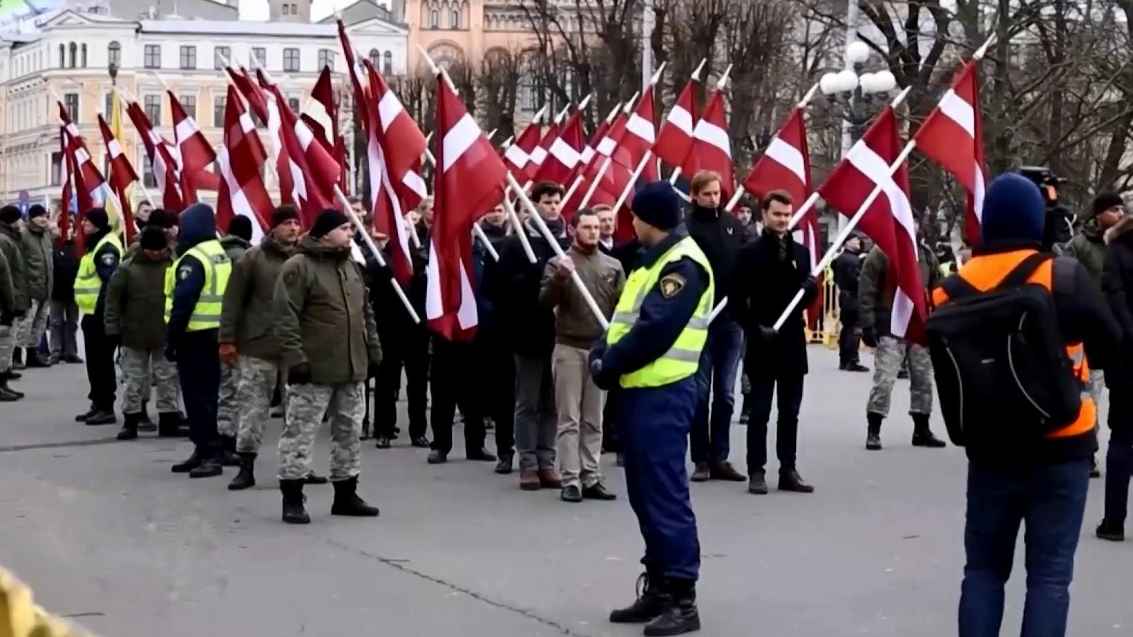 Чому у Латвії вирішили вшанувати пам'ять бійців SS