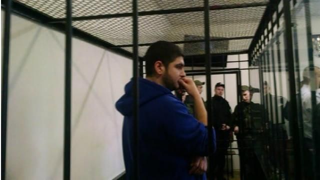 Суд відмовився продовжити арешт пасинка Фірташа Суд відмовився продовжити арешт пасинка Фірташа
