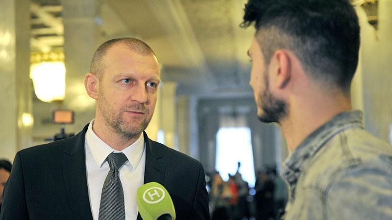 Із призначенням Гройсмана Порошенко сконцентрує у своїх руках максимальну владу, — Тетерук Із призначенням Гройсмана Порошенко сконцентрує у своїх руках максимальну владу, — Тетерук