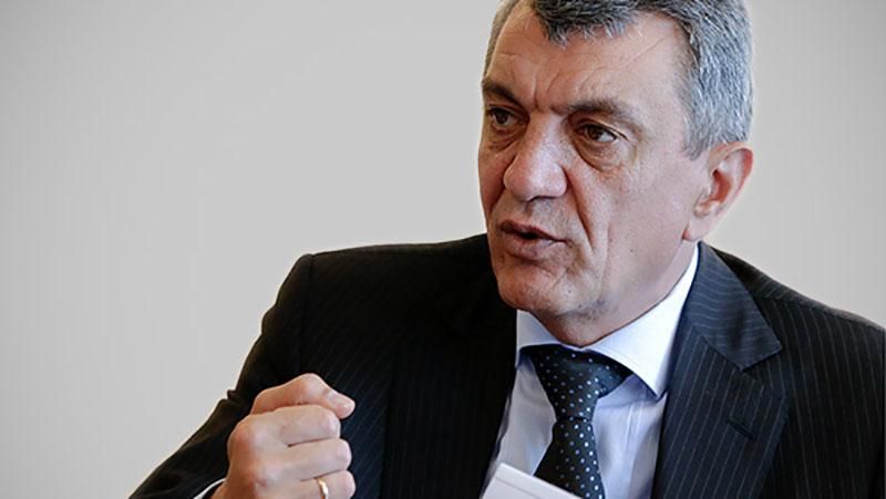 "Губернатор" Севастополя назвал украинцев негодяями, которых когда-то не добили "Губернатор" Севастополя назвал украинцев негодяями, которых когда-то не добили