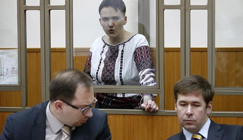 Савченко запропонують відмовитись від адвокатів заради звільнення Савченко запропонують відмовитись від адвокатів заради звільнення