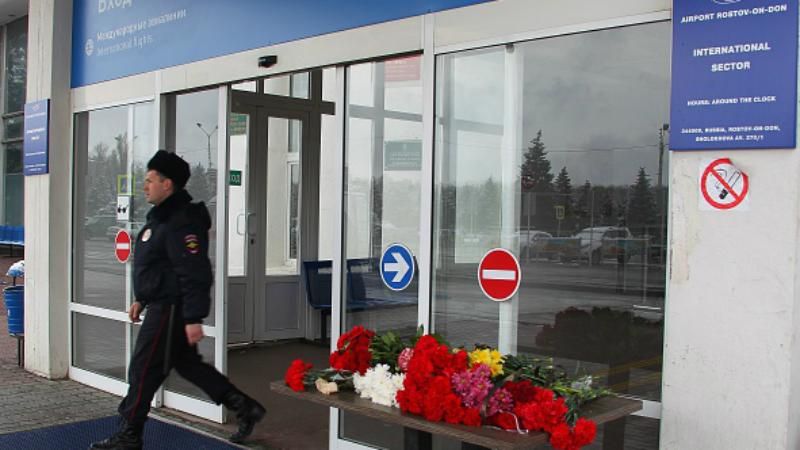 Аэропорт в Ростове до сих пор не открыли: на суд к Савченко едут заранее