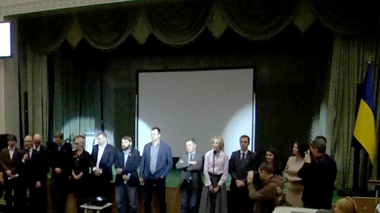 Депутати від "Об'єднання "Самопоміч" відзвітували про 100 днів роботи у Київраді
Депутати від "Об'єднання "Самопоміч" відзвітували про 100 днів роботи у Київраді