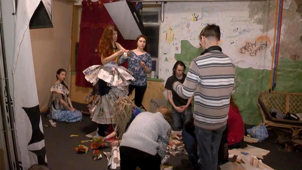 Как молодежь превращает хлам в украшения и уникальные элементы декора Как молодежь превращает хлам в украшения и уникальные элементы декора