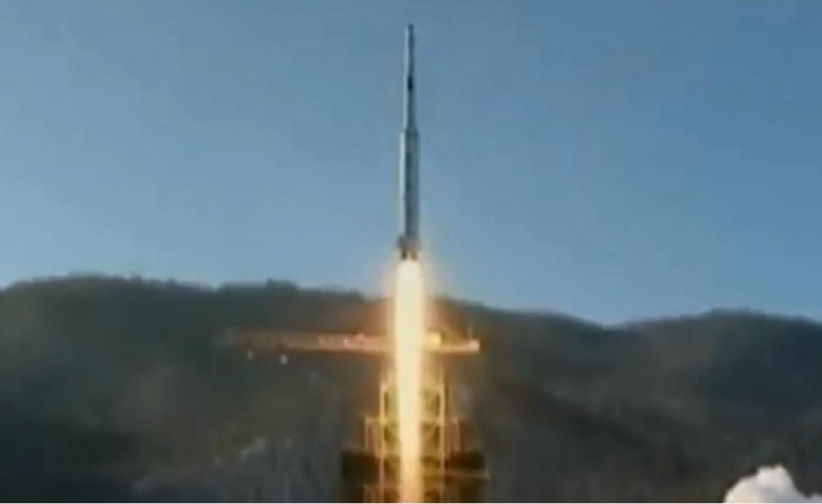 Південна Корея у бойовій готовності через запуск ракет КНДР