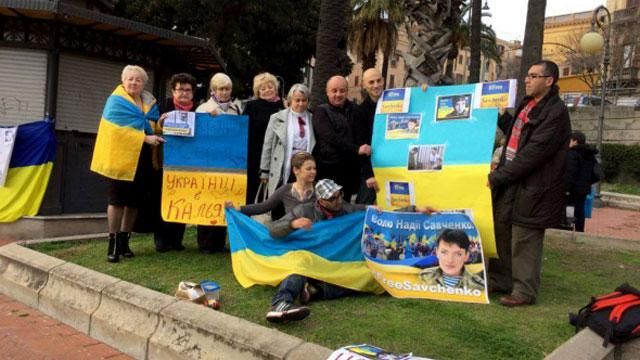 Савченко підтримують в Україні і за кордоном Савченко підтримують в Україні і за кордоном