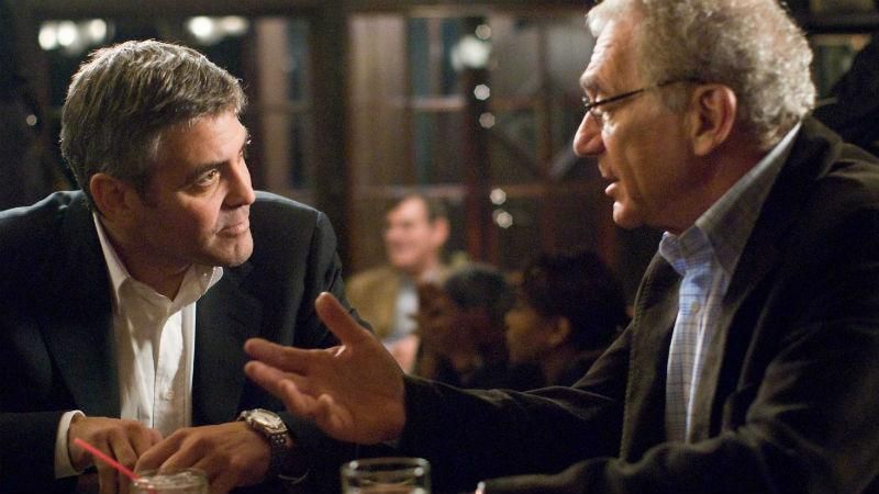 Фільм дня. "Майкл Клейтон" – кримінальний трилер про адвоката, який рятує політиків Фільм дня. "Майкл Клейтон" – кримінальний трилер про адвоката, який рятує політиків