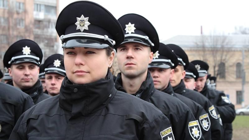 Нова патрульна поліція у Житомирі: 229 найкращих склали присягу