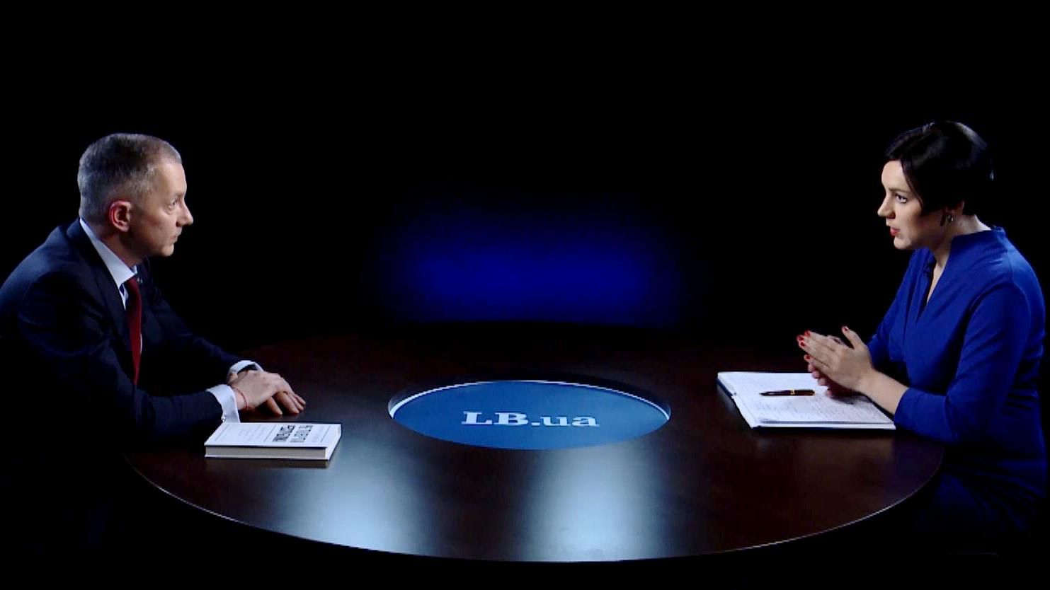 Ложкин рассказал, есть ли у Яценюка политические гарантии и будущее Ложкин рассказал, есть ли у Яценюка политические гарантии и будущее