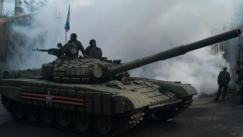 Боевики танком обстреляли защитников Авдеевки