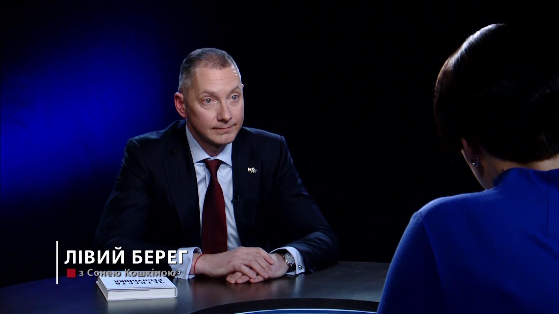 Ложкін розповів, скільки людей приймають найважливіші рішення в країні Ложкін розповів, скільки людей приймають найважливіші рішення в країні