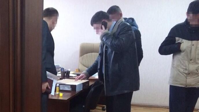 На Черкащині впіймали на хабарі заступника прокурора району