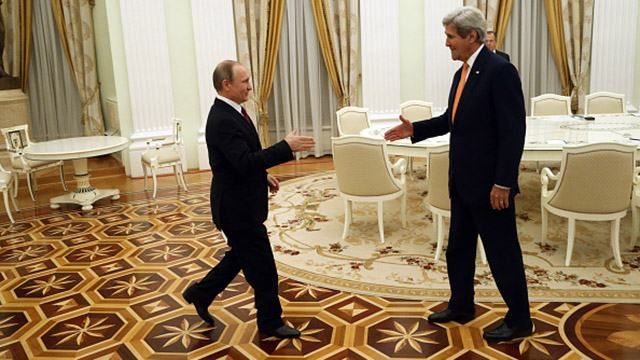 Під час розмов з Путіним варто пам'ятати, що Росія на межі краху, — Newsweek