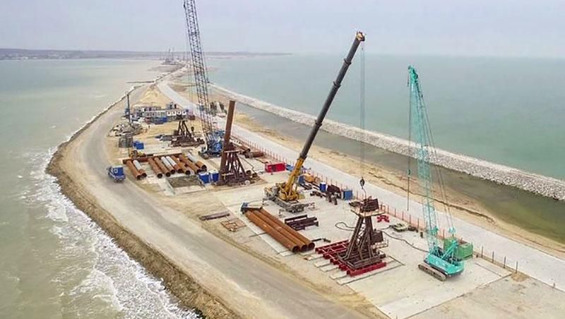 Яким має бути проблемний Керченський міст і що завадить його збудувати (Інфографіка) Яким має бути проблемний Керченський міст і що завадить його збудувати (Інфографіка)