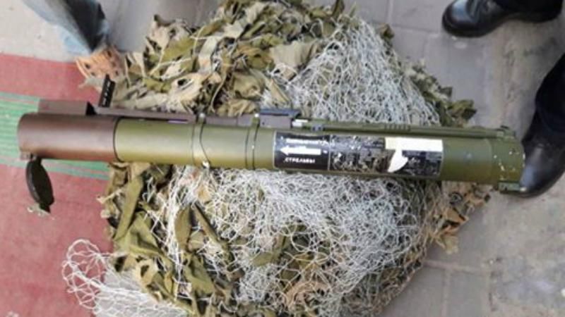 По центру Львова разгуливал мужчина с использованным гранатометом По центру Львова разгуливал мужчина с использованным гранатометом