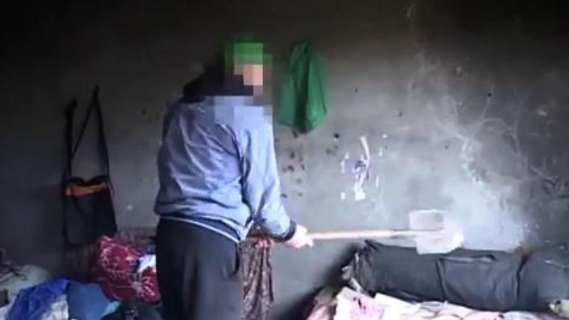 Двое бомжей закопали женщину живьем в Одессе