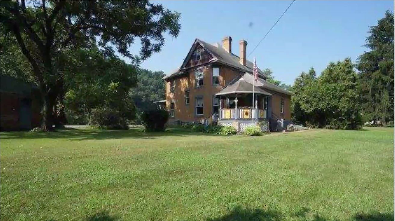 Жуткая недвижимость: сколько стоит жилье известных маньяков Жуткая недвижимость: сколько стоит жилье известных маньяков