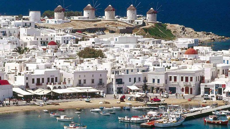 Туристів з Криму не пускають до Греції