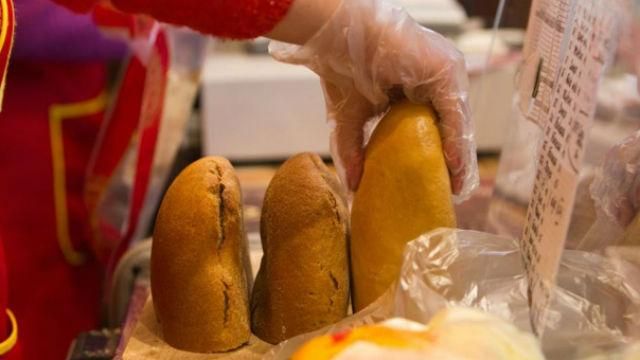 "Бандерам не продаємо" — у Маріуполі не продали хліб україномовному