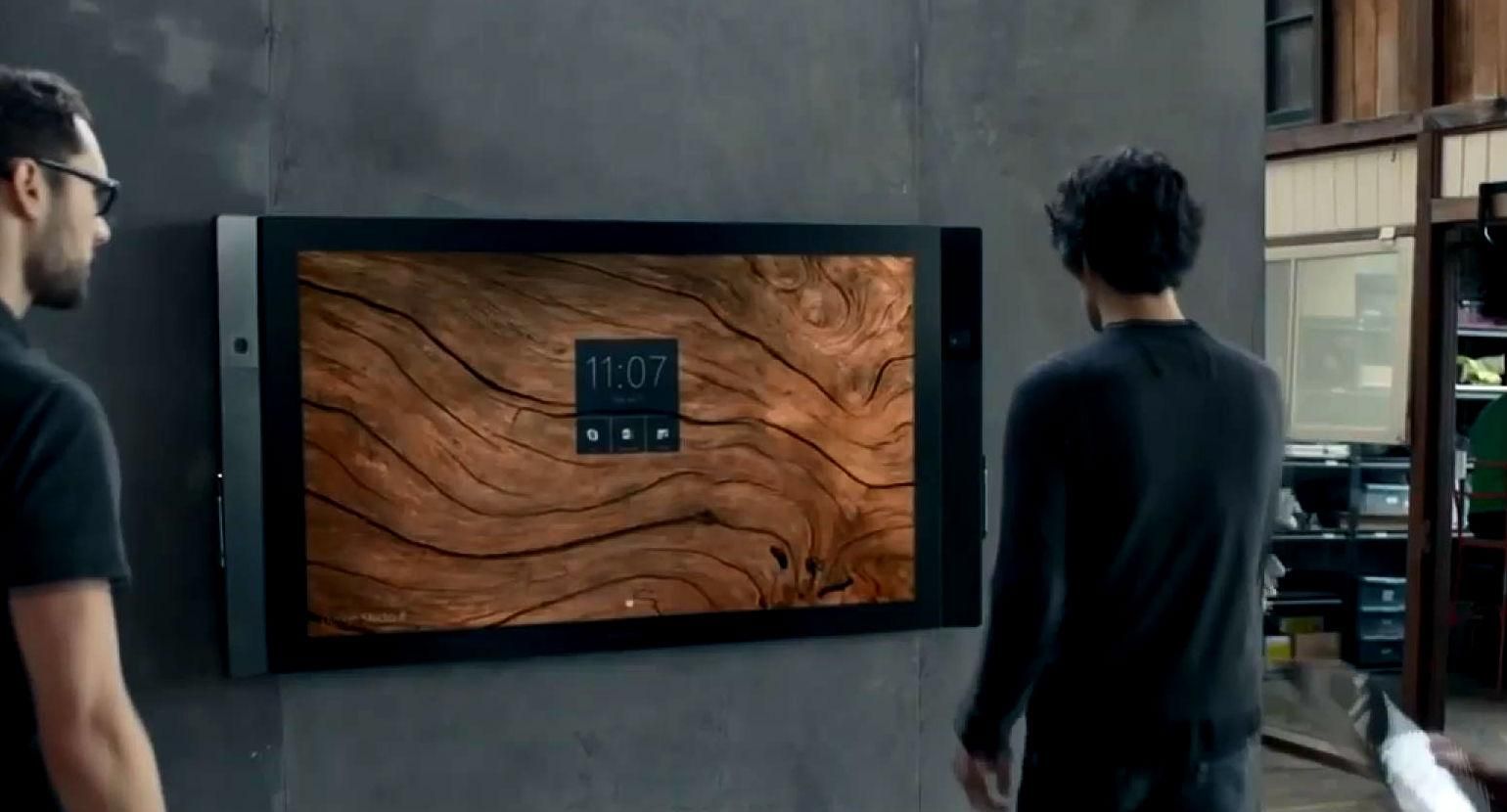 Планшет-гигант от Microsoft и Формула Е в виртуальной реальности Планшет-гигант от Microsoft и Формула Е в виртуальной реальности