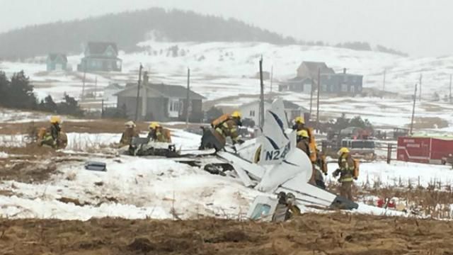 Самолет разбился в Канаде: среди погибших известный политик и телеведущий