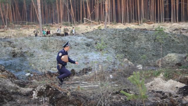 На Рівненщині копачі бурштину побили поліцейських