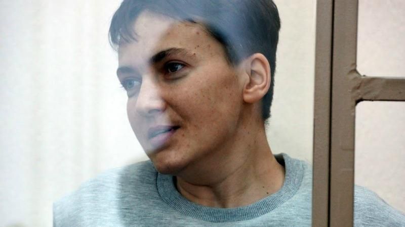 Порошенко ввів у дію "список Савченко-Сенцова"