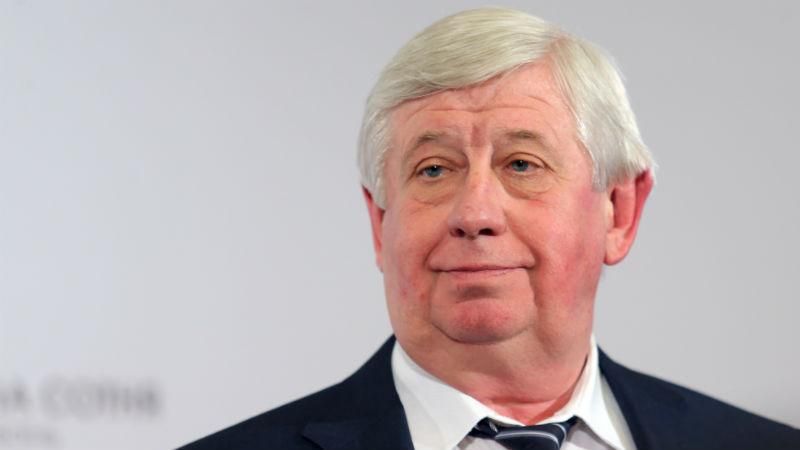 Дом Шокина начала охранять полиция Дом Шокина начала охранять полиция