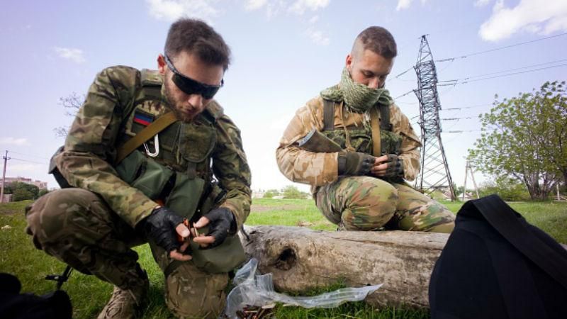 Неспокійні новини з фронту: бойовики гатять із заборонених мінометів та артилерії 