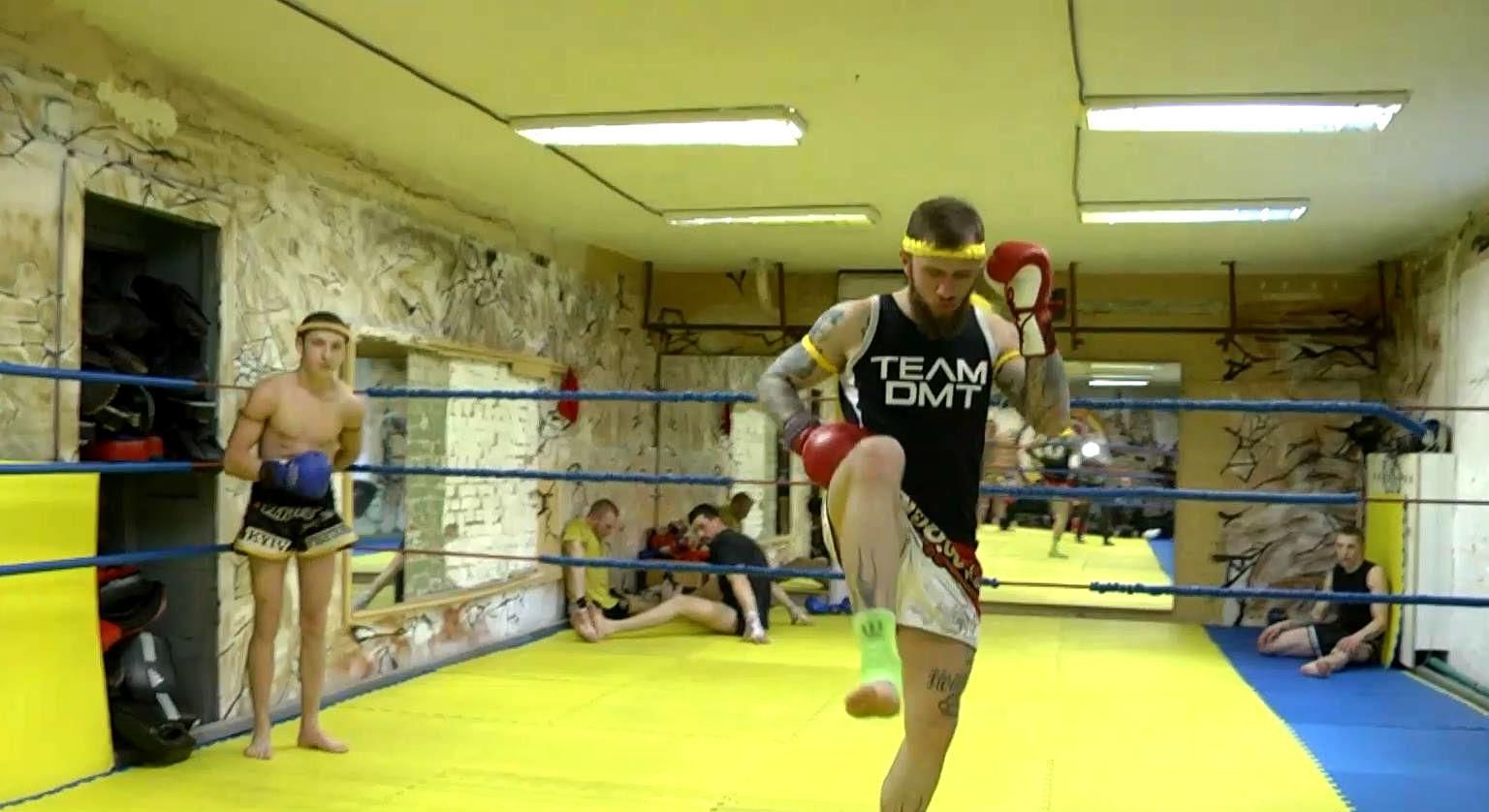 Юные боксеры из Киева привезли золото из Таиланда